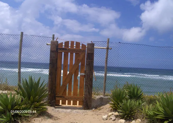 Finca Malyma With 2 Villas And 1 Apartment, Beach Front 10,000M2 Botanic Garden